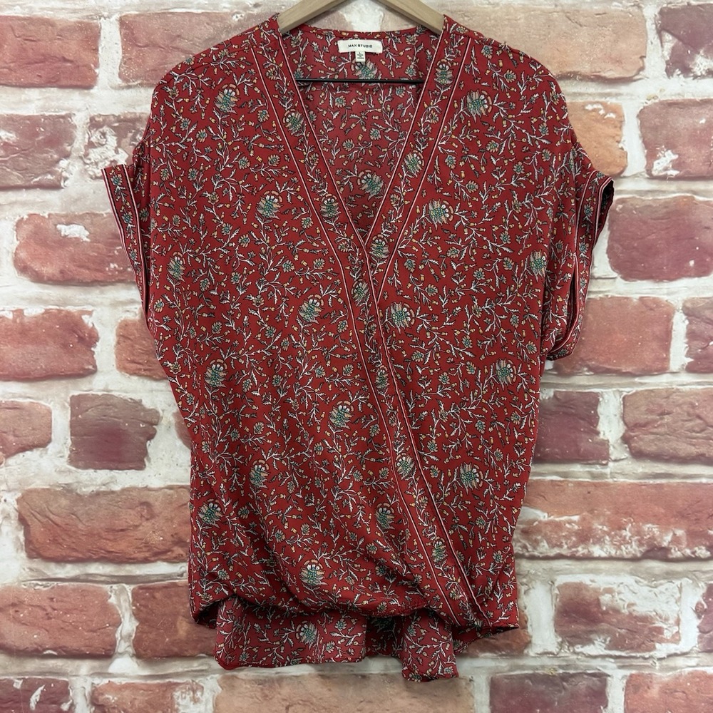Max Studio Top Women's Large Red Multicolor Boho Floral Surplice Wrap Shirt